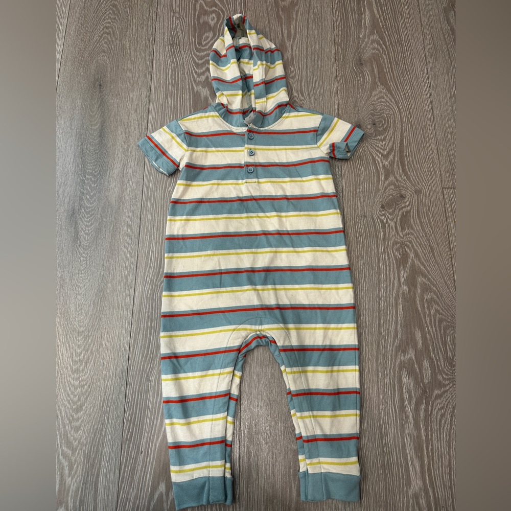 Adorable Hanna Andersson striped outfit